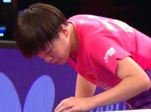 亚锦赛@王艺迪苦战伊诚美藤，速度快，力量大，关键词中英对照！