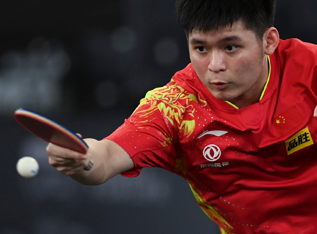 新加坡世乒赛@林诗栋战胜樊振东，他到底赢在哪里？